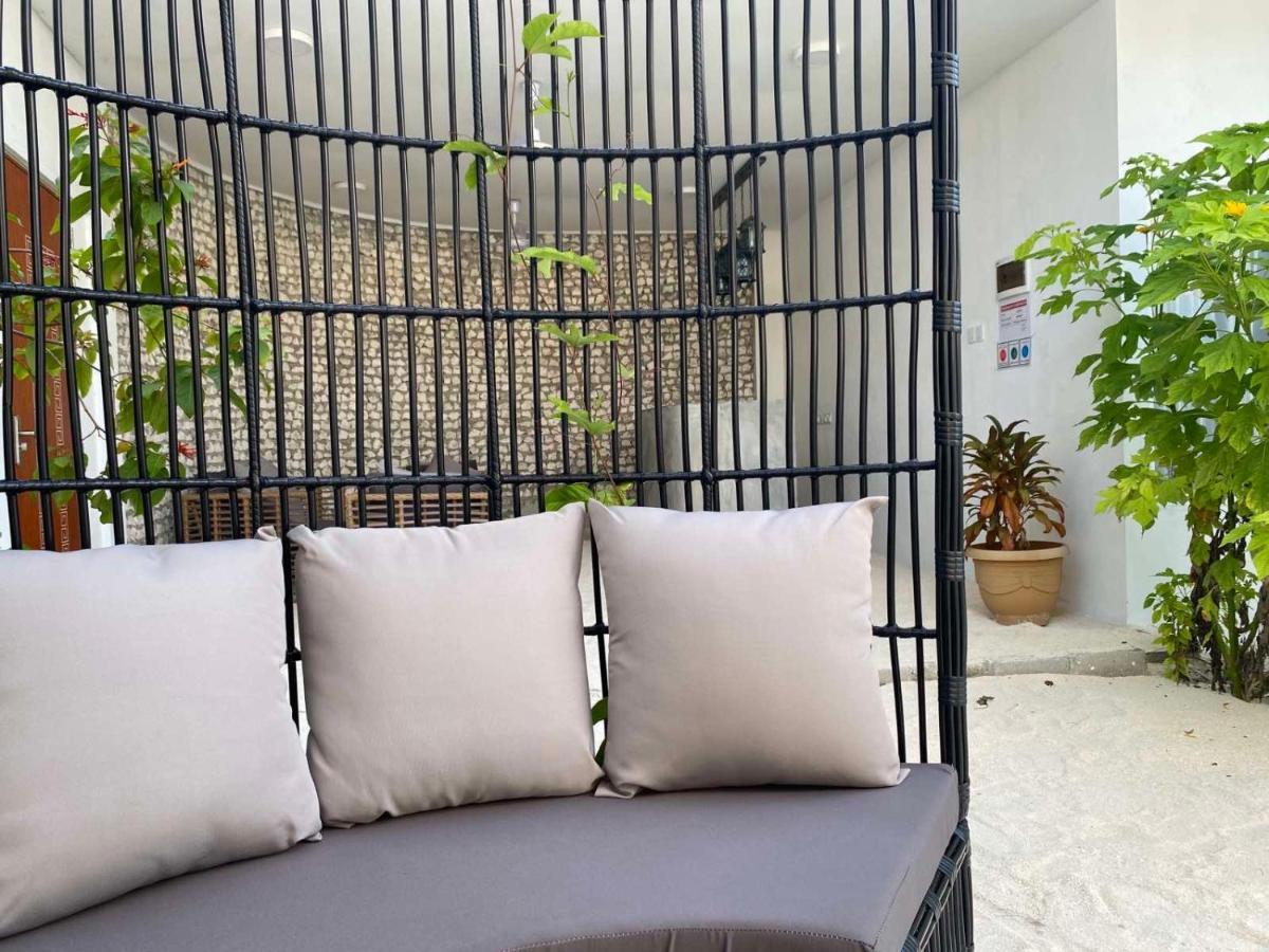 Coral Castle - Goidhoo Maldives Hotel Екстериор снимка